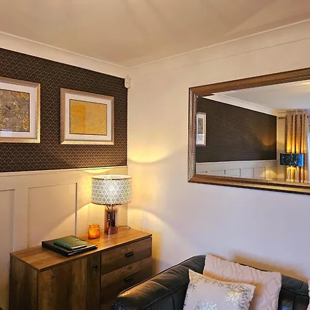 펜션 The Birch Homely Retreat 미들즈브러